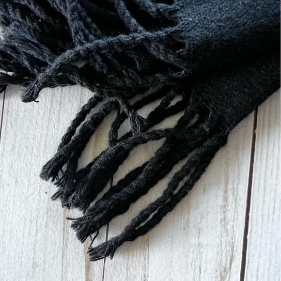 Vintage Cabincore Wool Blend Fringe Maxi Skirt Plaid and Black size M - Picture 5 of 7